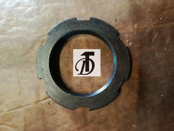 525-33-2А Гайка кругл.   Шлицевая